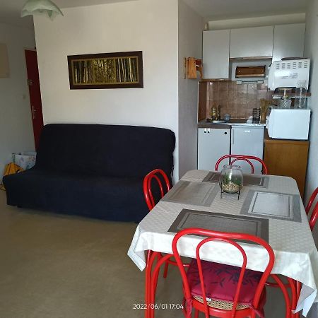 St Pierre La Mer,Appartement T2 En Residence Calme 弗勒里 外观 照片