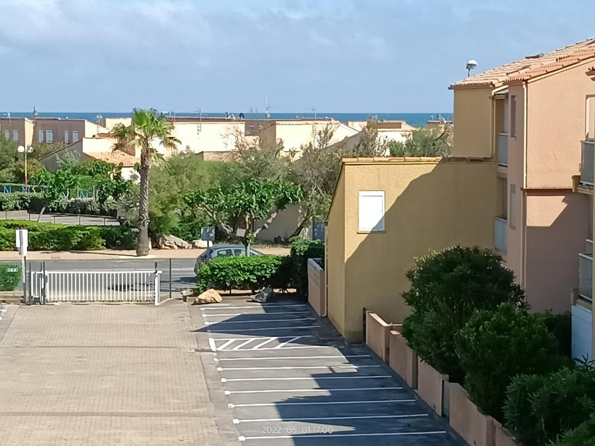 St Pierre La Mer,Appartement T2 En Residence Calme 弗勒里 外观 照片