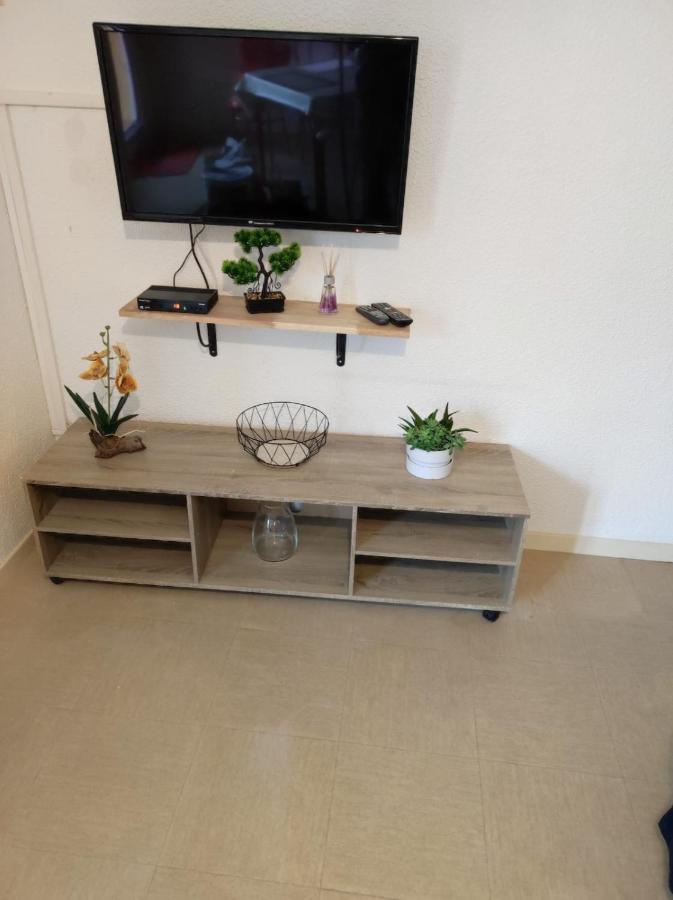 St Pierre La Mer,Appartement T2 En Residence Calme 弗勒里 外观 照片